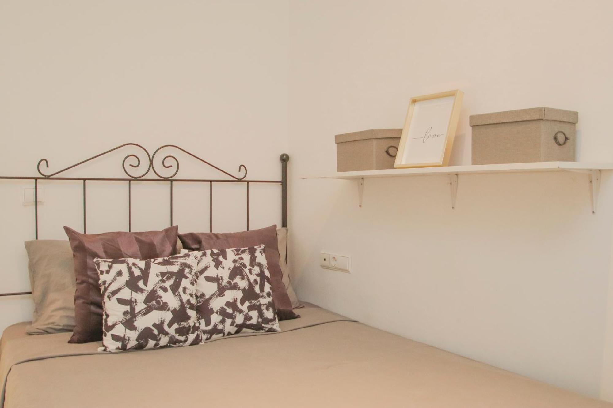 Lovely Apt In The City Center - 15M Walk Giralda Севилья Экстерьер фото